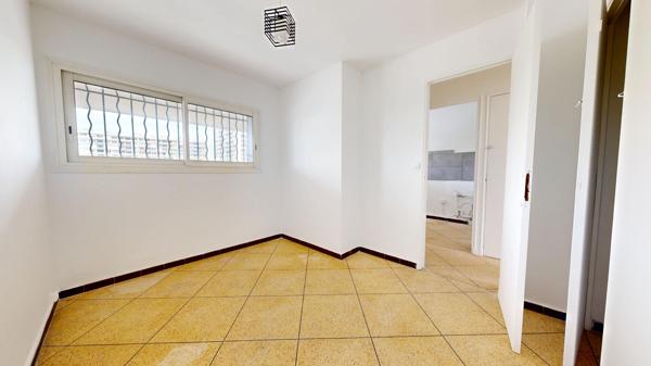Appartement à vendre 100 000 € Marseille 09 3 p 45 m² DPE C