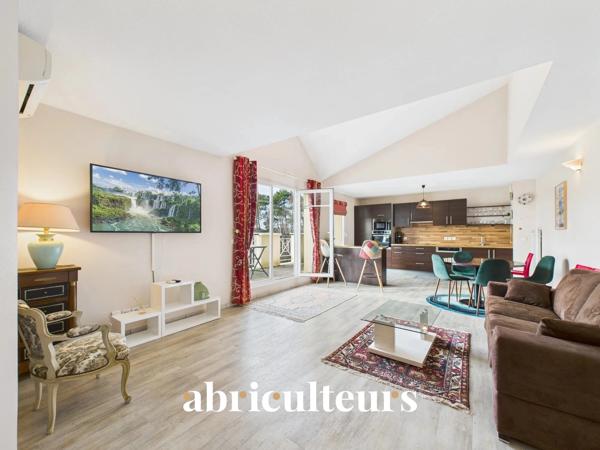 Appartement T4 lumineux Dernier étage et Grande terrasse en vente à Gujan-Mestras (33470)