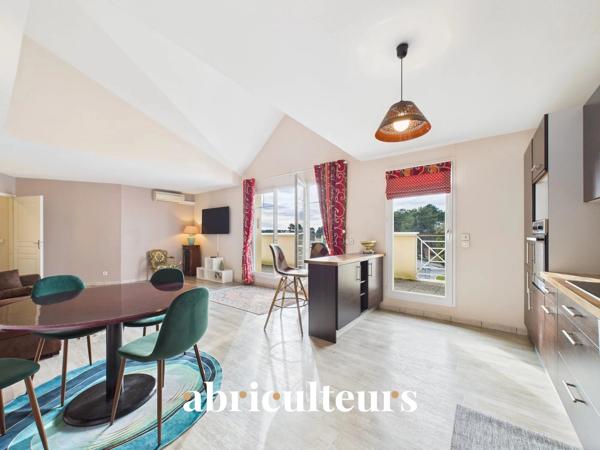 Appartement T4 lumineux Dernier étage et Grande terrasse en vente à Gujan-Mestras (33470)