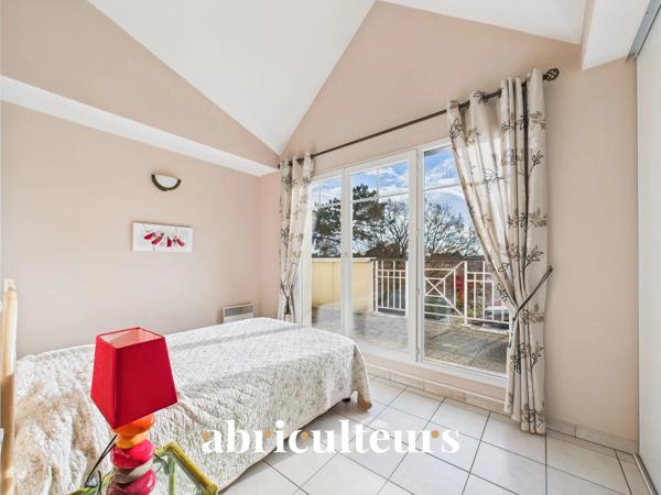 Appartement T4 lumineux Dernier étage et Grande terrasse en vente à Gujan-Mestras (33470)
