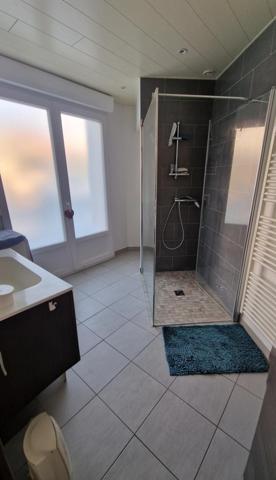 Investissement Saône- Duplex en rez-de-chaussée 81m2 avec terrasse + garage