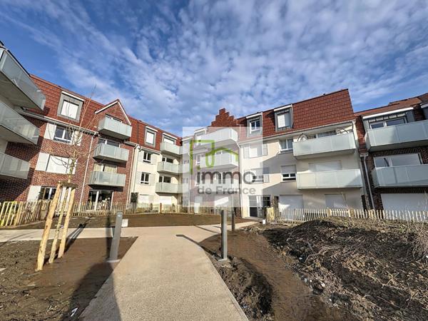 Parking / box Linselles