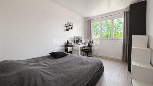 Nestenn Igny - Opportunité rare, appartement 4 pièces, 3 chambres, lumineux, terrasse exposée sud, cave, box - proche des commerces, collège Emile Zola, école Jules Ferry, ligne V, plateau de Saclay, Vélizy.