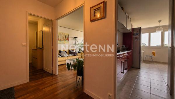 Nestenn Igny - Opportunité rare, appartement 4 pièces, 3 chambres, lumineux, terrasse exposée sud, cave, box - proche des commerces, collège Emile Zola, école Jules Ferry, ligne V, plateau de Saclay, Vélizy.