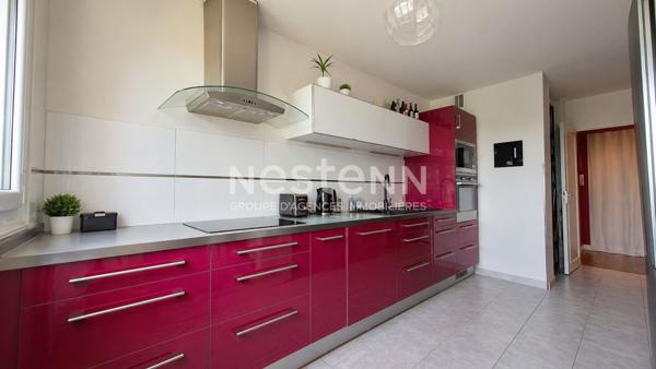 Nestenn Igny - Opportunité rare, appartement 4 pièces, 3 chambres, lumineux, terrasse exposée sud, cave, box - proche des commerces, collège Emile Zola, école Jules Ferry, ligne V, plateau de Saclay, Vélizy.