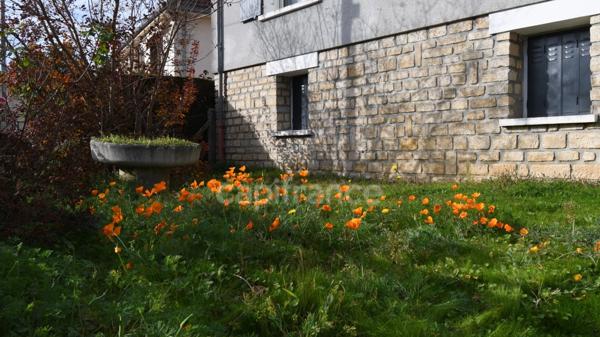 Maison individuelle sur sous-sol trois chambres à vendre GUERIGNY (58)