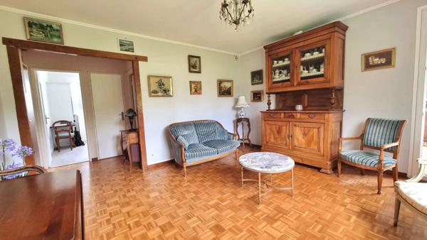 Vente                                                      Appartement
                        
                     3 pièces                      60 m2                     à Beynes