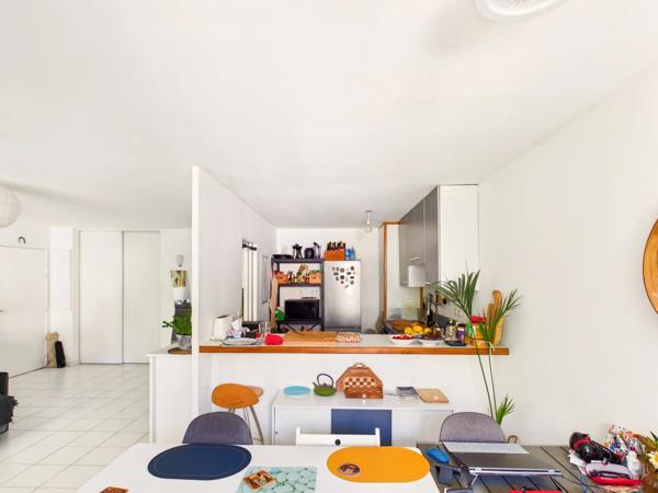 AIX-EN-PROVENCE – CENTRE HISTORIQUE T3 avec terrasse, ascenseur et garage – Un bien rare sur le marché aixois