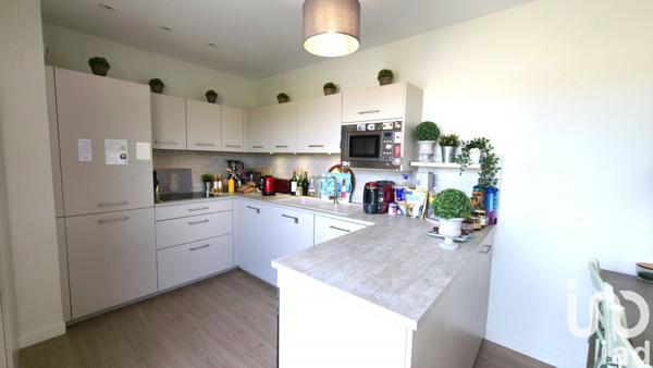 Appartement 3 pièces de 89 m² à Chamalières (63400)