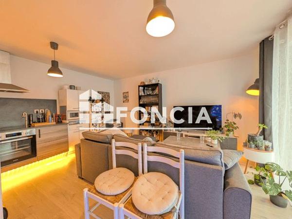 Location Appartement 3 pièces 65.44 m² - 30 RUE EMMUREES Rouen 76100