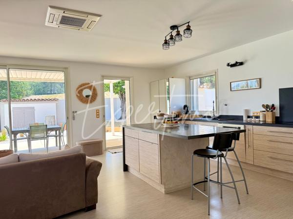 Pierrevert (04860) MAISON DE TYPE 4 AVEC GARAGE ET PISCINE