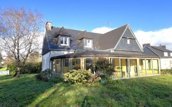 Maison à vendre    6 pièces • 193,71 m2 Landeleau
