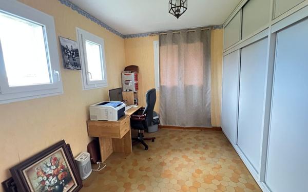 Maison à vendre    6 pièces • 193,71 m2 Landeleau