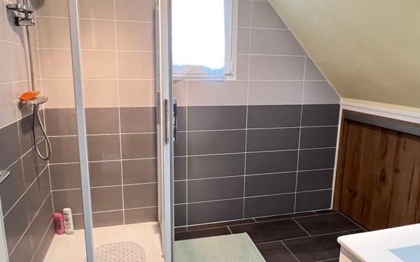 Maison à vendre    6 pièces • 193,71 m2 Landeleau