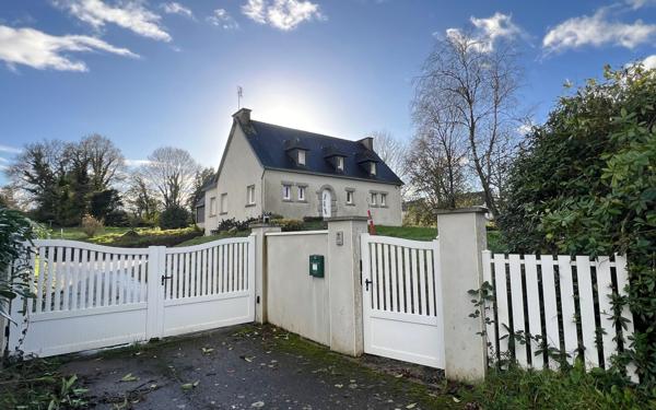 Maison à vendre    6 pièces • 193,71 m2 Landeleau