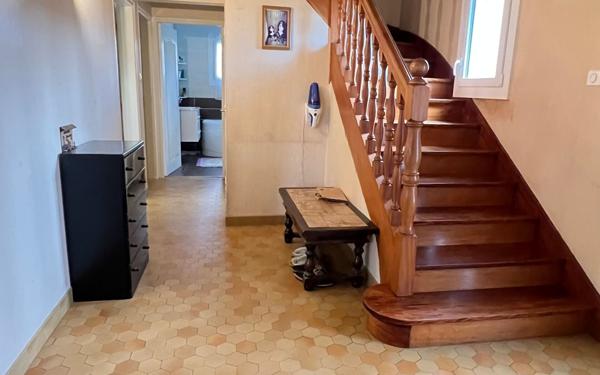 Maison à vendre    6 pièces • 193,71 m2 Landeleau