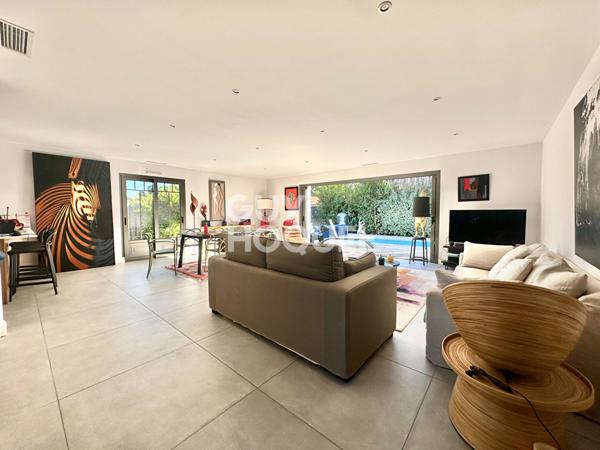 Villa contemporaine esprit Arcachonnais avec piscine sur Gujan Mestras