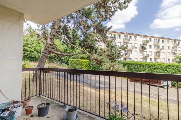 Appartement
         2 pièces
        - 50 m² Exclusivité 210 000 € *