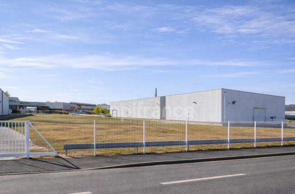 Terrain à vendre CRANVES SALES (74)