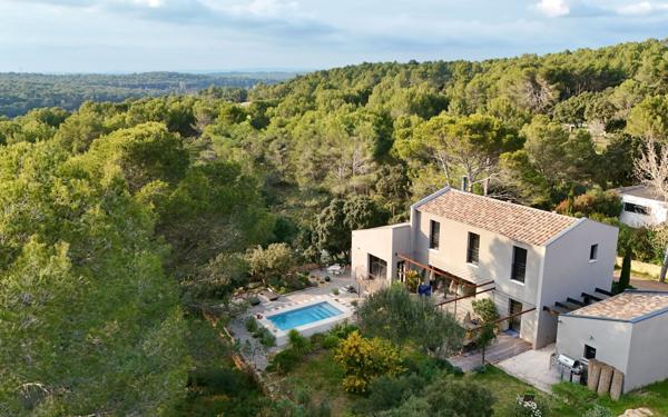 Maison à vendre    5 pièces • 130 m2 Cornillon-Confoux