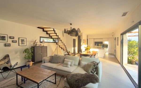 Maison à vendre    5 pièces • 130 m2 Cornillon-Confoux