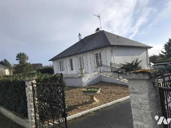 Vente Maison Lumineuse  à Chaveignes sur plus de 3200 m² de terrain 