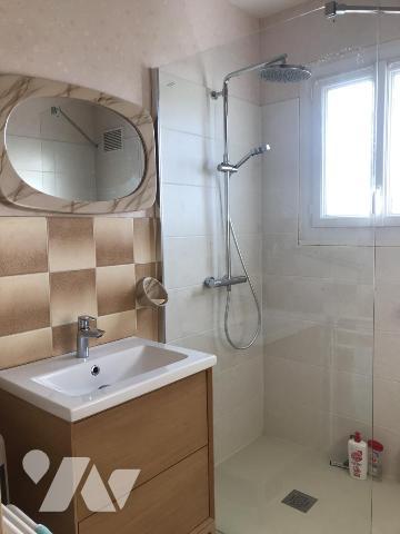 Vente Maison Lumineuse  à Chaveignes sur plus de 3200 m² de terrain 