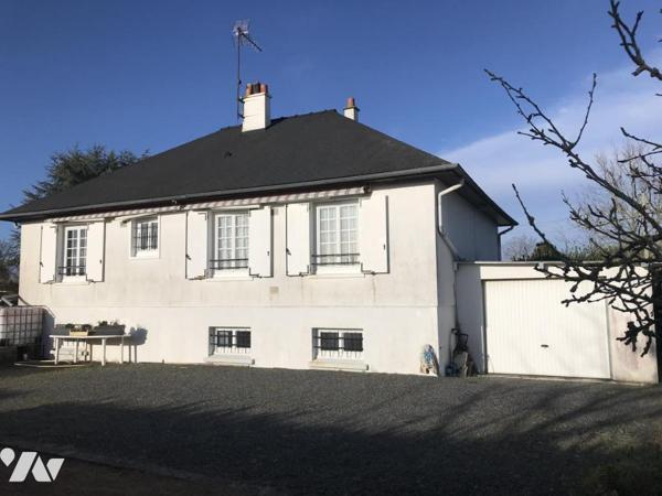 Vente Maison Lumineuse  à Chaveignes sur plus de 3200 m² de terrain 