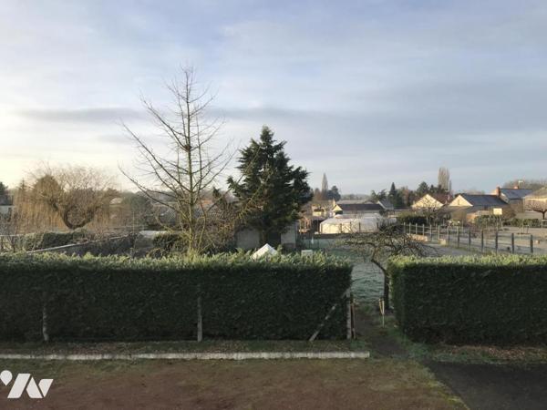 Vente Maison Lumineuse  à Chaveignes sur plus de 3200 m² de terrain 