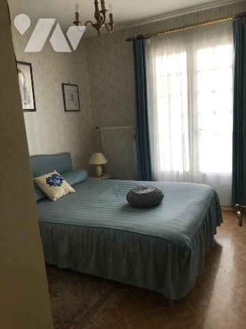 Vente Maison Lumineuse  à Chaveignes sur plus de 3200 m² de terrain 