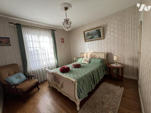 Vente Maison Lumineuse  à Chaveignes sur plus de 3200 m² de terrain 