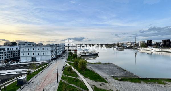 À vendre Studio 17 m² - Bordeaux 33300