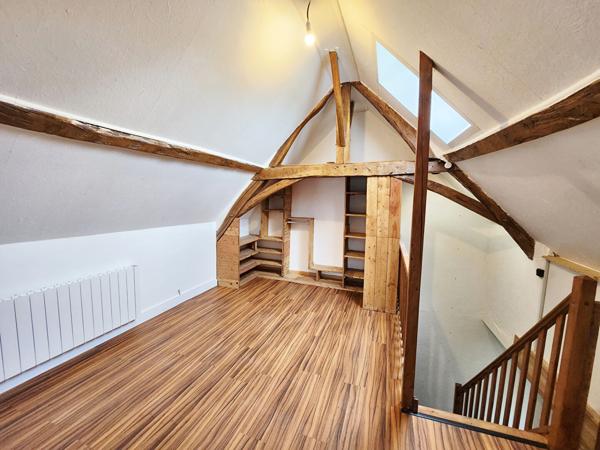 Maison Oizé - 80 m² 1 chambre - mezzanine