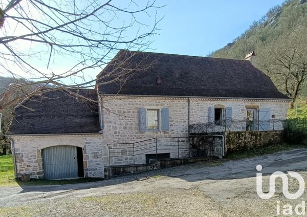 Maison 4 pièces de 75 m² à Rocamadour (46500)