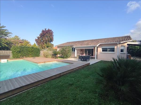 Maison à vendre |  Blanquefort |  6 pièces | 120 m²
