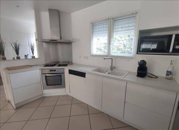 Maison à vendre |  Blanquefort |  6 pièces | 120 m²