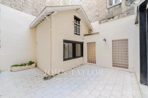APPARTEMENT - 4 PIECES - TERRASSE PRIVEE - PARKING - TRIANGLE