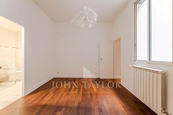 APPARTEMENT - 4 PIECES - TERRASSE PRIVEE - PARKING - TRIANGLE