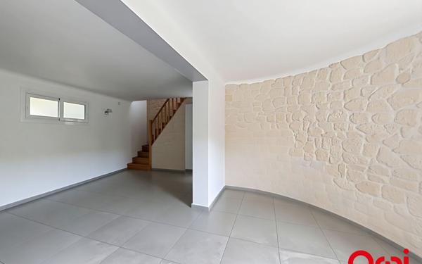 Maison à vendre    6 pièces • 118,30 m2 Castellar
