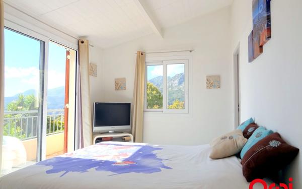 Maison à vendre    6 pièces • 118,30 m2 Castellar