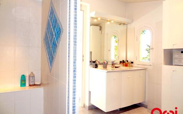 Maison à vendre    6 pièces • 118,30 m2 Castellar