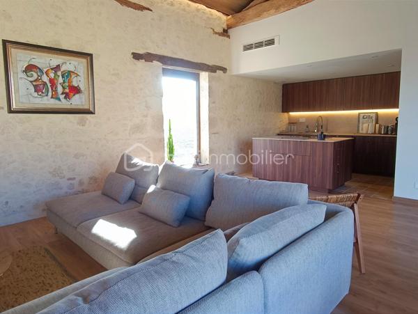 Chateau de 1 307 m²