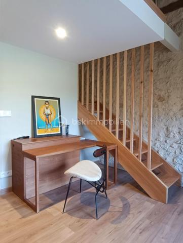 Chateau de 1 307 m²