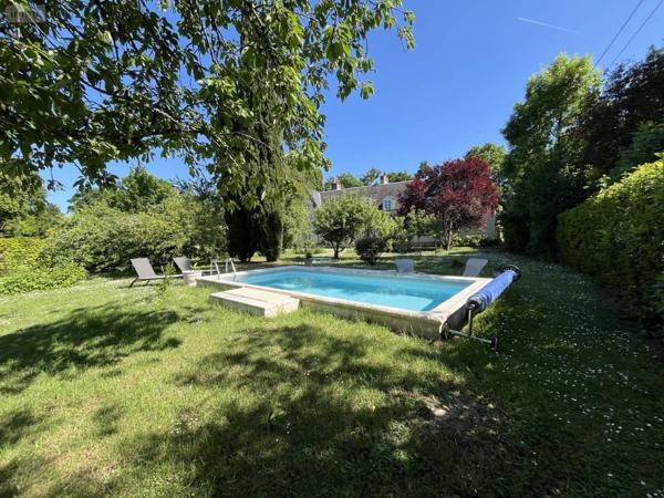 Propriete à vendre à Saint-Avertin dans l'Indre-et-Loire (37550), ref : 003/2497