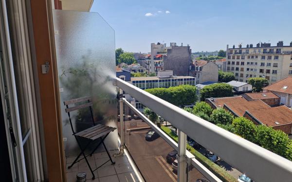 Appartement à vendre    2 pièces • 42,20 m2 La Varenne - Saint-Maur-des-Fossés