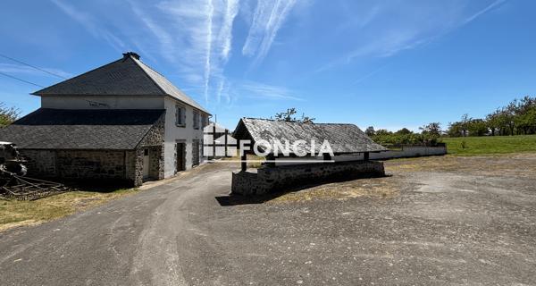 À vendre Maison 8 pièces 325 m² - Ernée 53500