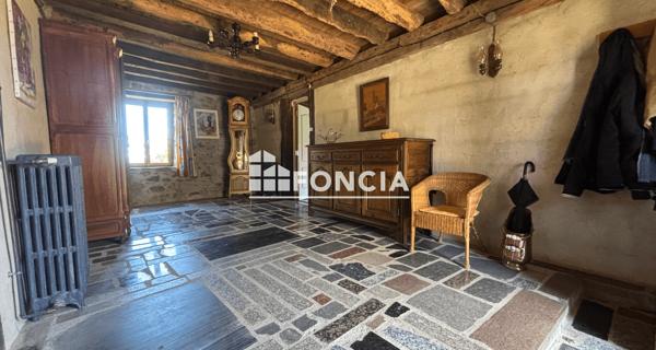 À vendre Maison 8 pièces 325 m² - Ernée 53500