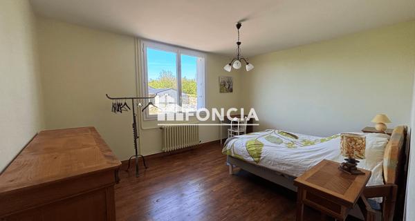 À vendre Maison 8 pièces 325 m² - Ernée 53500