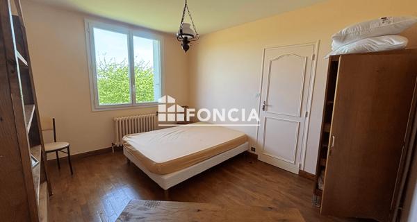 À vendre Maison 8 pièces 325 m² - Ernée 53500