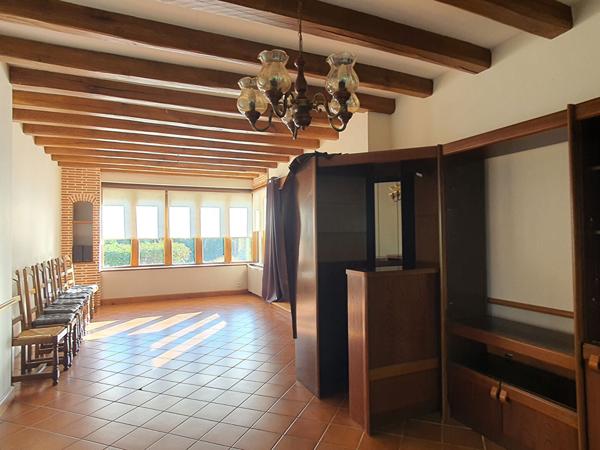 MAISON DE 220 m² DANS UN LIEU IDYLLIQUE